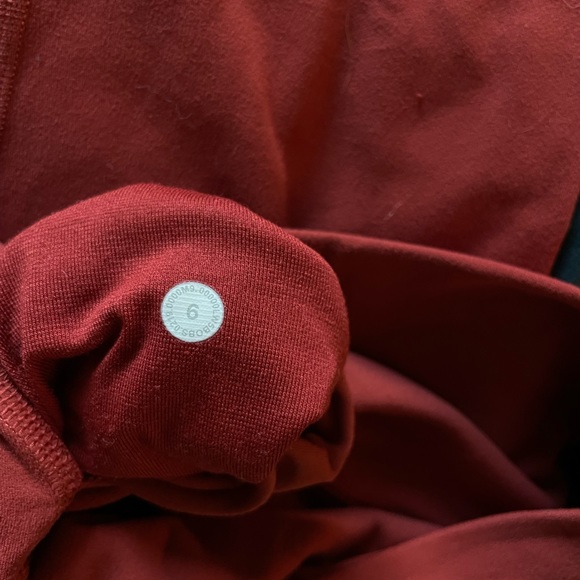 Lululemon Align Leggings 25’ Size 6 - Picture 3 of 3